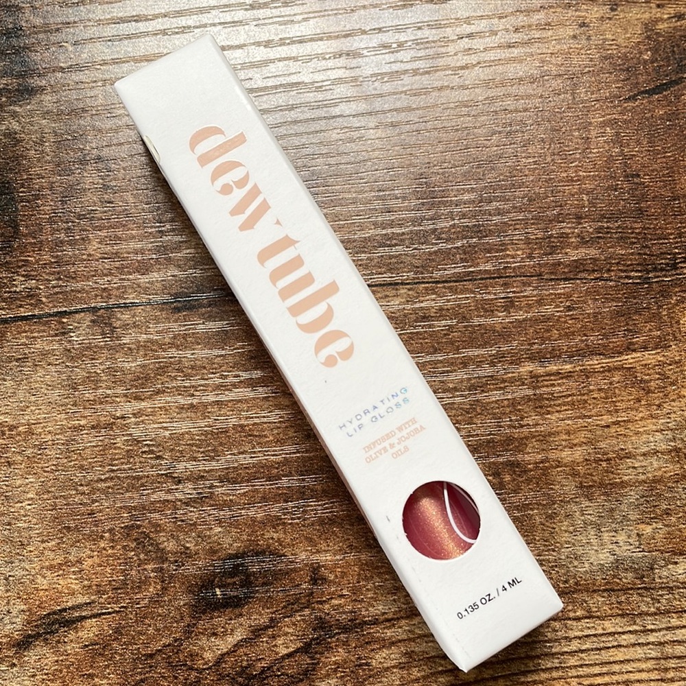 Dew you Dew Tube lip gloss